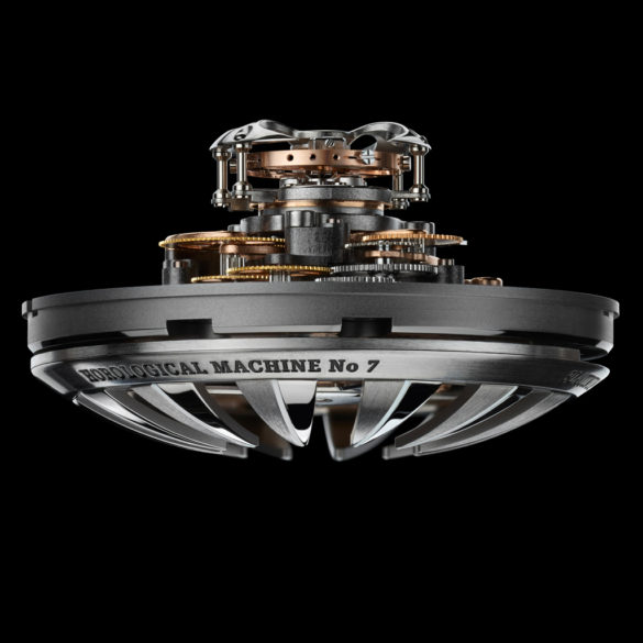 MB&F HM7 Aquapod movement side